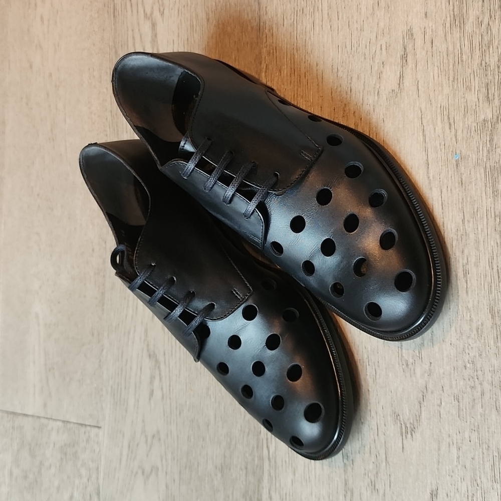 Robert Clergerie black leather loafers